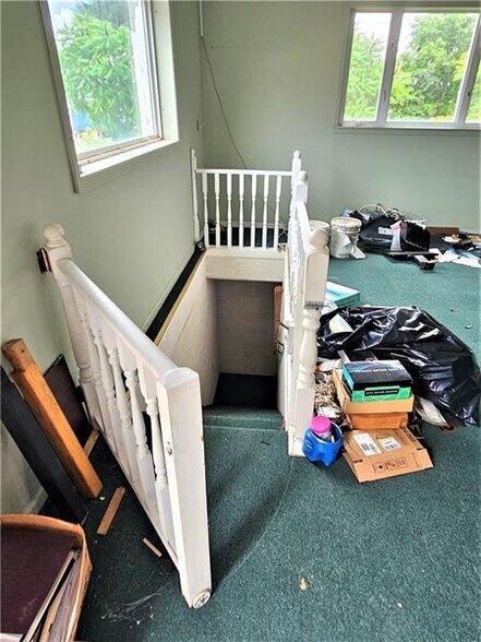 More Photos Of 6081 William Penn Hwy, Export Office For Sale