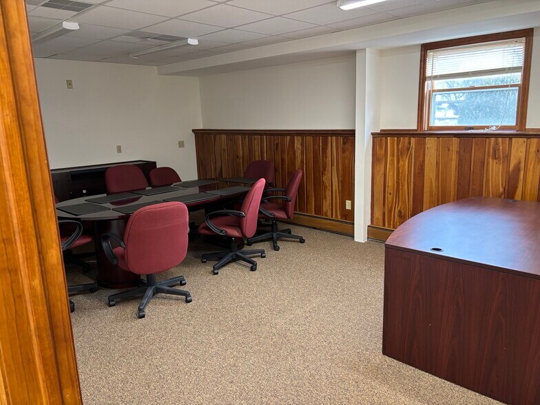 More Photos Of 22-26 Watkins Ave, Oneonta Office For Lease
