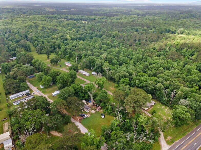 More Photos Of 2369 Texas State Highway 63 W, Jasper Industrial For Sale