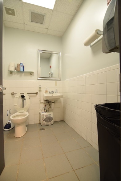 More Photos Of 51-55 E 125th St, New York Storefront Retail Office For Lease