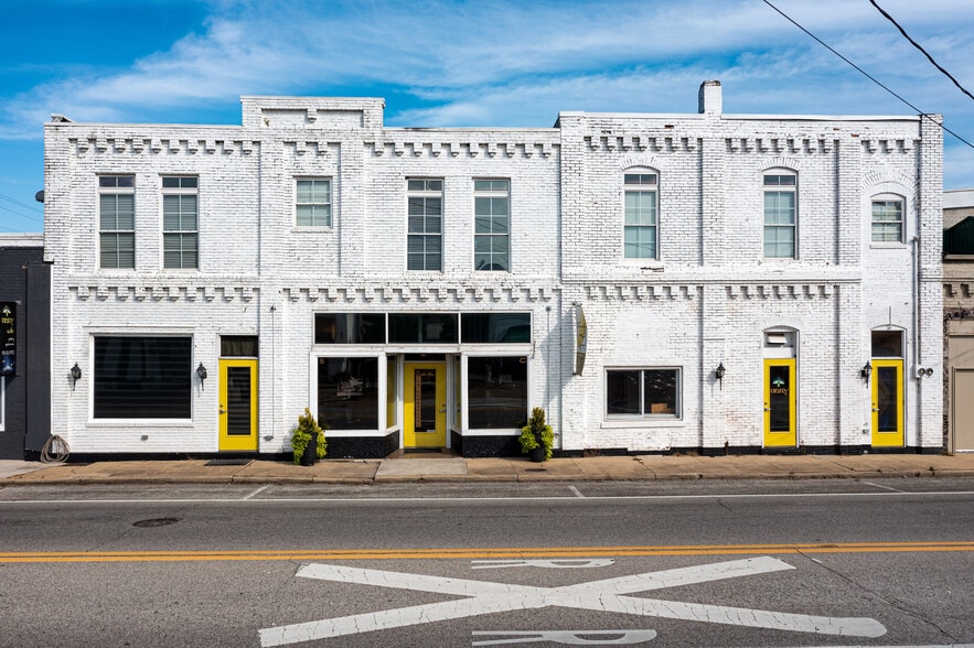 More Photos Of 108 Cumberland St E, Cowan Specialty For Sale