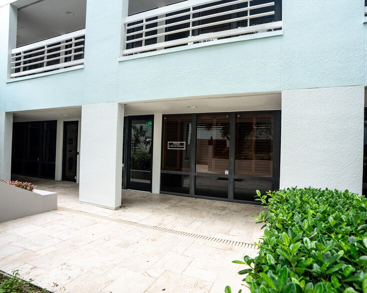 More Photos Of 2295 NW Corporate Blvd, Boca Raton Office Residential For Lease