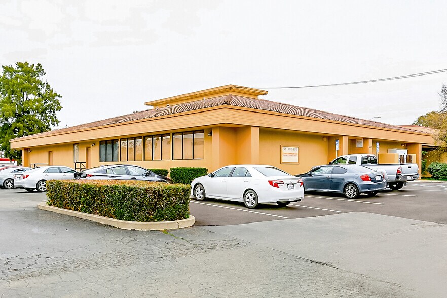More Photos Of 1313 Travis Blvd, Fairfield Medical For Lease