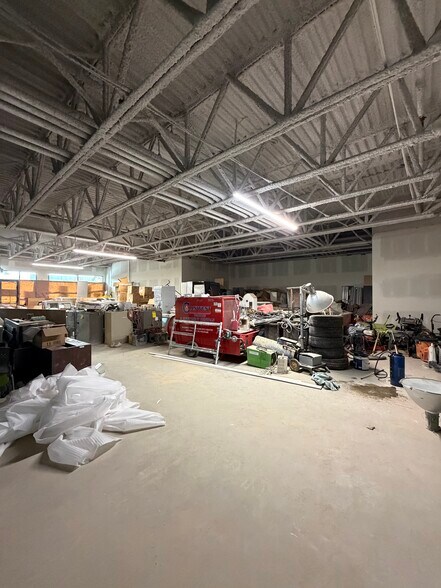 More Photos Of 5300 Admiral Girouard St NW, Edmonton Storefront Retail Office For Sale