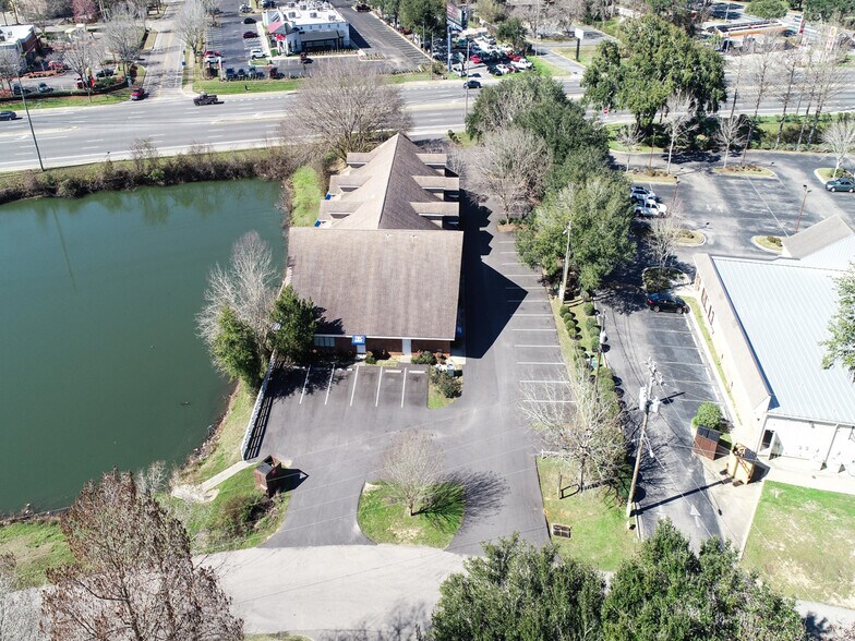More Photos Of 1981 Capital Cir NE, Tallahassee Medical For Lease