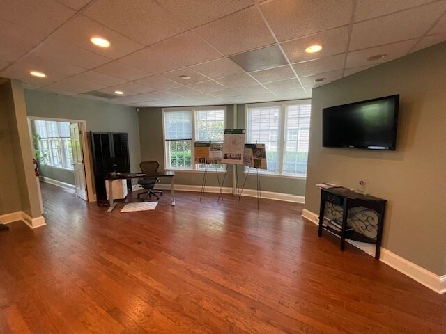 More Photos Of 8600 Sam Furr Rd, Huntersville Office For Lease
