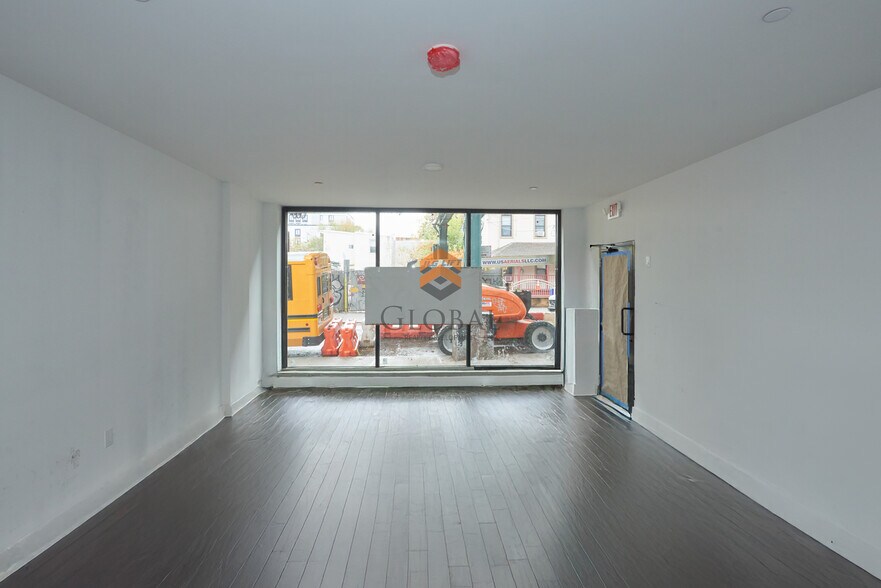 Primary Photo Of 2757 Fulton St, Brooklyn Apartments For Lease