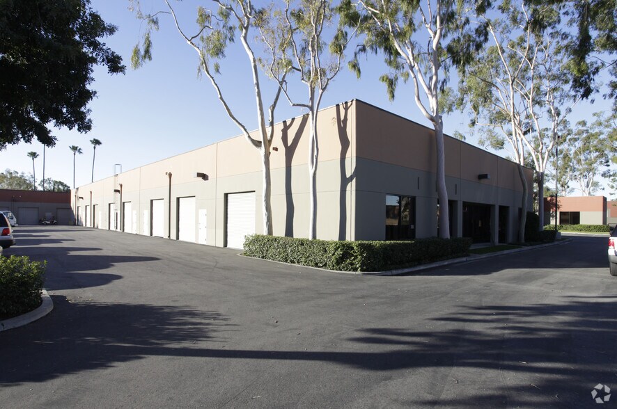 More Photos Of 657-727 Brea Canyon Rd, Walnut Unknown For Lease