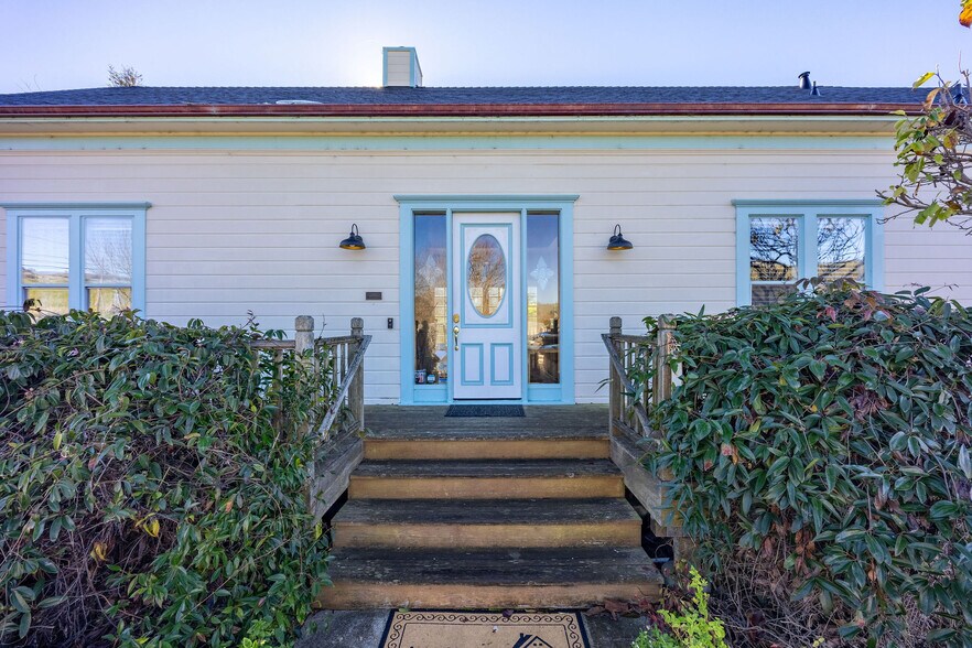 More Photos Of 393 Stage Rd, Pescadero Hospitality For Sale