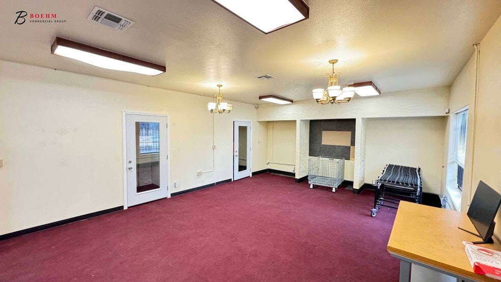 More Photos Of 3350 Lasses Blvd, San Antonio General Retail For Sale