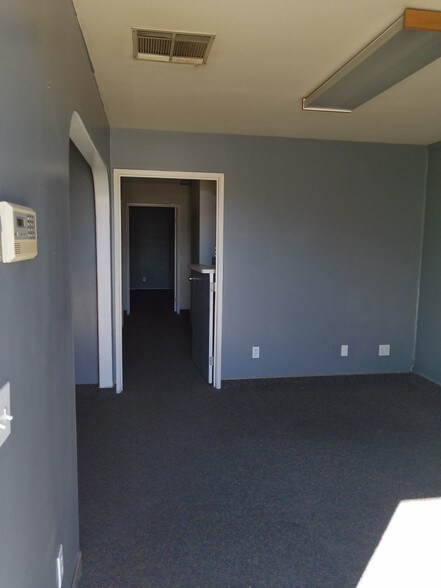 More Photos Of 336 S Waterman Ave, San Bernardino Warehouse For Lease