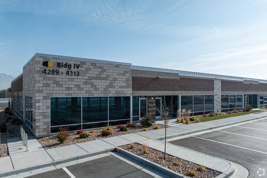 More Photos Of Interstate 215 at 2700 West, Salt Lake City Unknown For Lease