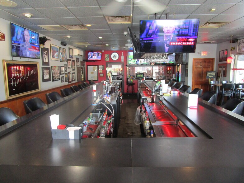 More Photos Of 1456 Lincoln Hwy, North Versailles Restaurant For Sale