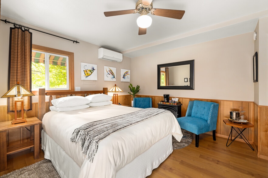 More Photos Of 49198 McKenzie Hwy, Vida Hospitality For Sale