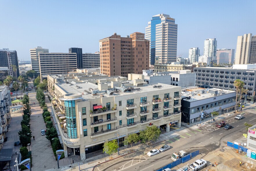 More Photos Of 133 The Promenade N, Long Beach Apartments For Sale
