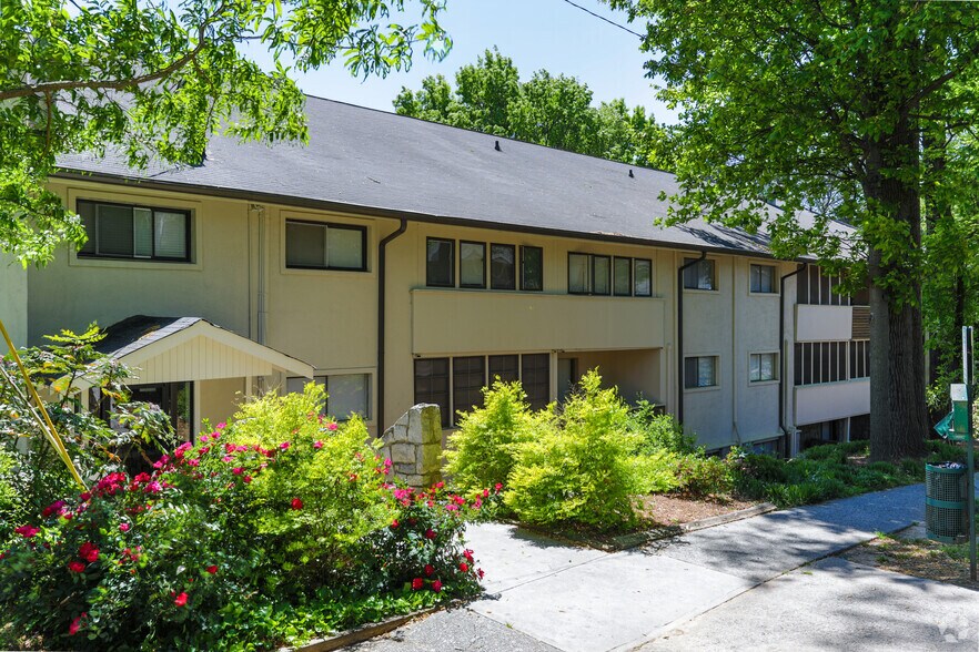 More Photos Of 55 Pharr Rd NW, Atlanta Apartments For Sale