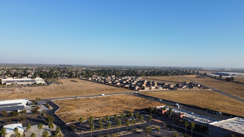 More Photos Of 0 Genoa Lake Way, Chowchilla Land For Sale