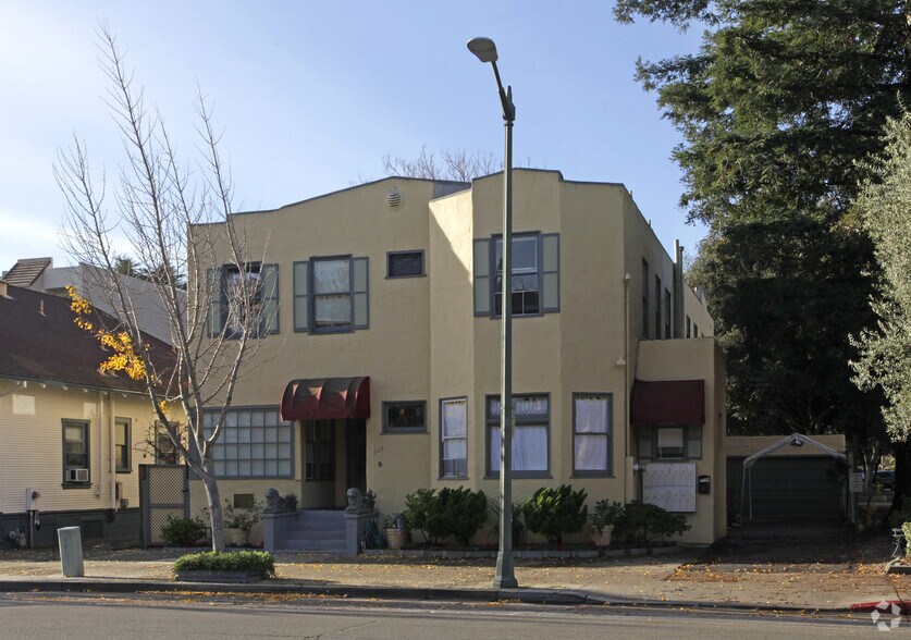 More Photos Of 628 Waverley St, Palo Alto Apartments For Sale