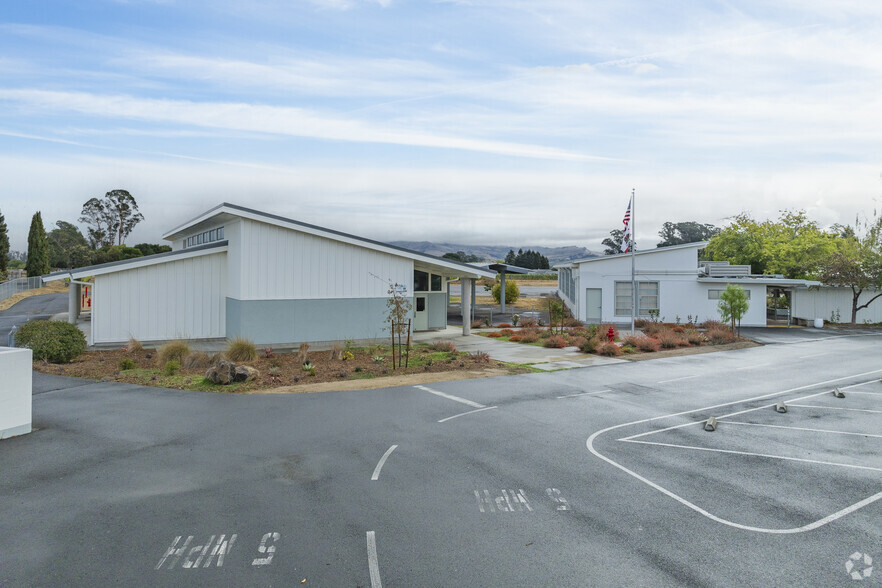 More Photos Of 1680 Los Carneros Ave, Napa Schools For Sale