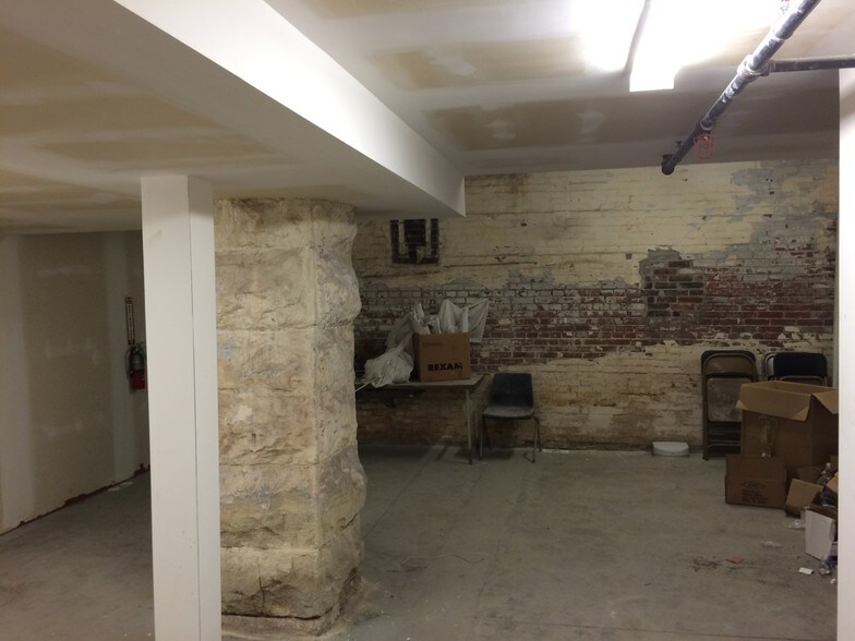More Photos Of 209 N 4th St, Saint Louis Office For Lease