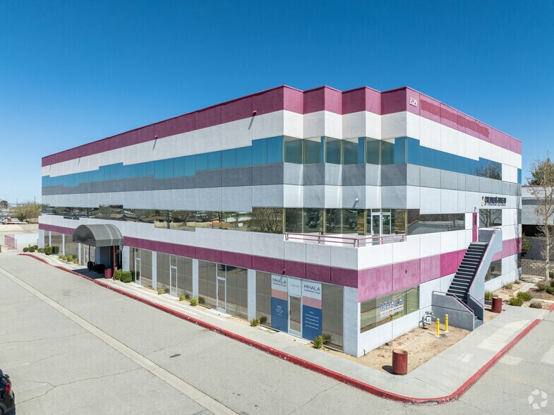 Primary Photo Of 1529 E Palmdale Blvd, Palmdale Office For Sale