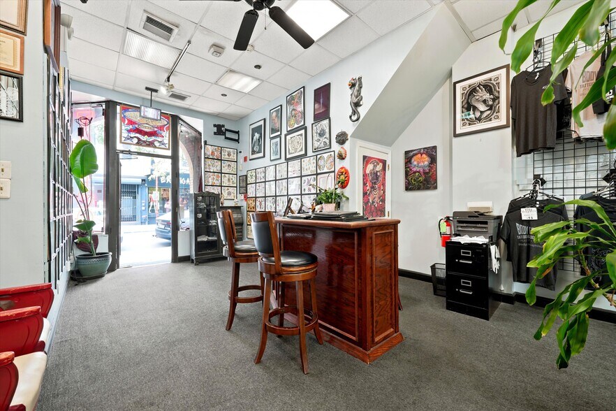More Photos Of 617 South St, Philadelphia Apartments For Lease