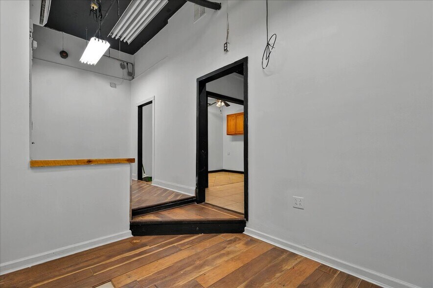 More Photos Of 80 W Circular St, Saratoga Springs Storefront For Lease