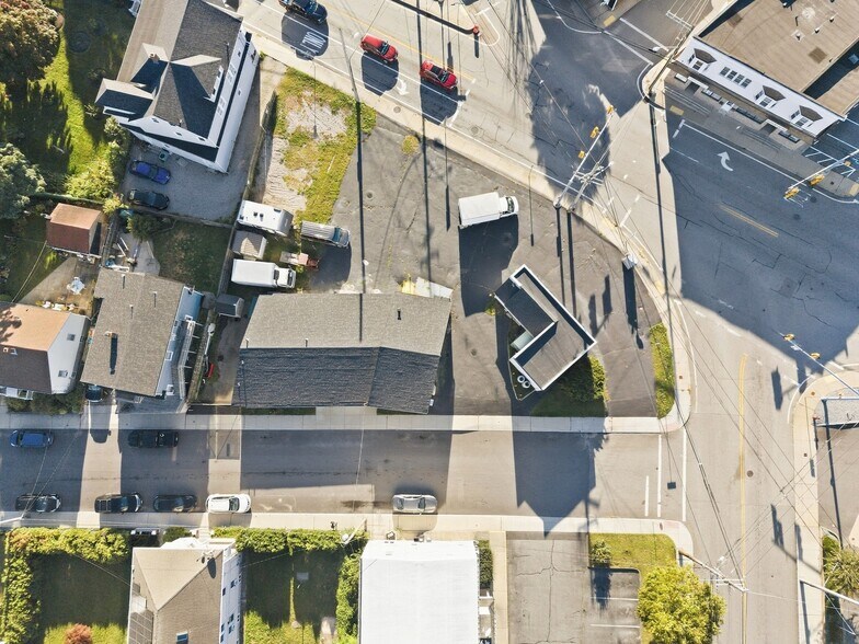 More Photos Of 11 Sheridan St, Dartmouth Industrial For Sale