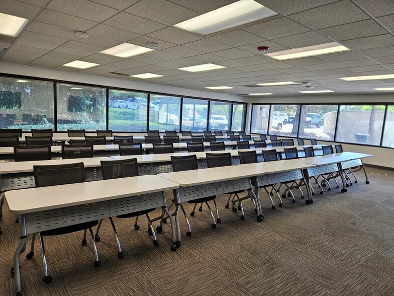 More Photos Of 12200 E Iliff Ave, Aurora Office For Lease