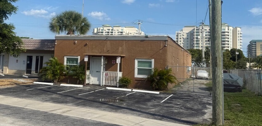 Primary Photo Of 314 NE 3rd St, Boynton Beach Office For Lease