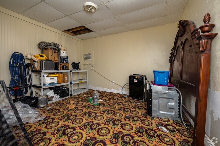 More Photos Of 1500 Robert C Blakes SR Dr, New Orleans Industrial For Sale