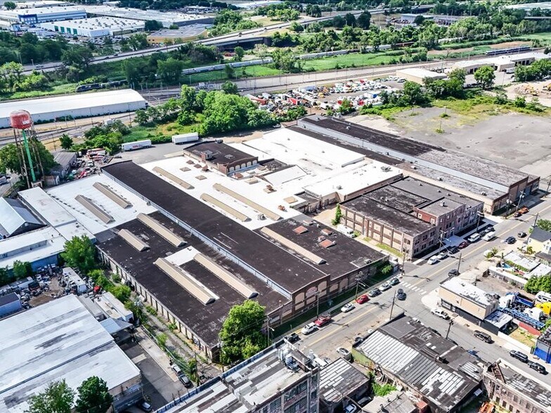 More Photos Of 150 Pacific Ave, Jersey City Warehouse For Lease