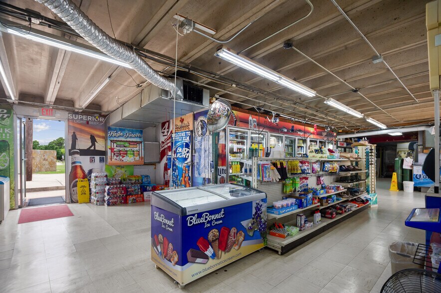 More Photos Of 1104 W Eldorado Pky, Little Elm Storefront For Sale