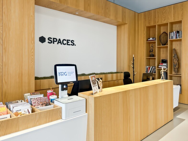 More Photos Of 555 S Mangum St, Durham Coworking Space
