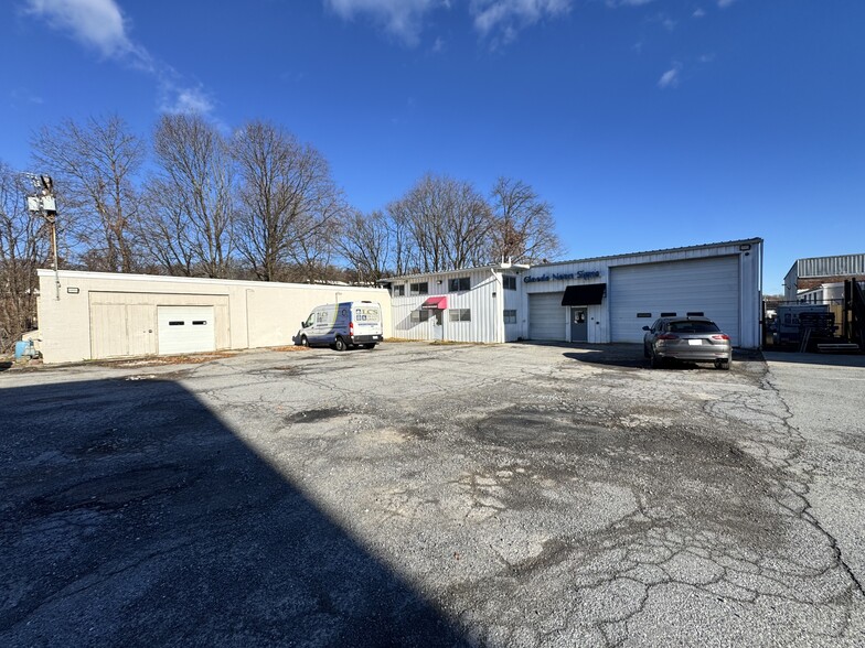 Primary Photo Of 97 N Clinton St, Poughkeepsie Light Manufacturing For Lease