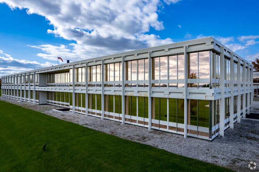 Primary Photo Of 1375 Kerns Rd, Burlington Office For Lease