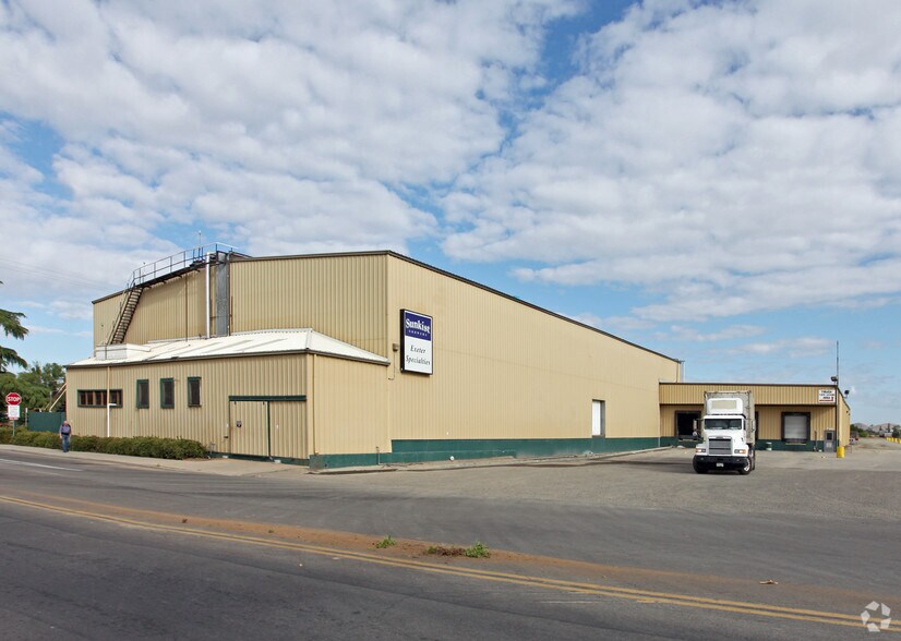 Primary Photo Of 301 G St, Exeter Landfill For Sale
