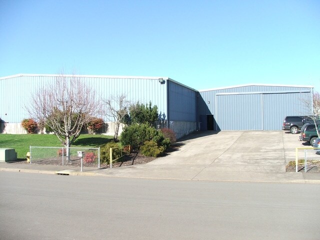 Primary Photo Of 1731 Industrial Way, Philomath Warehouse For Lease