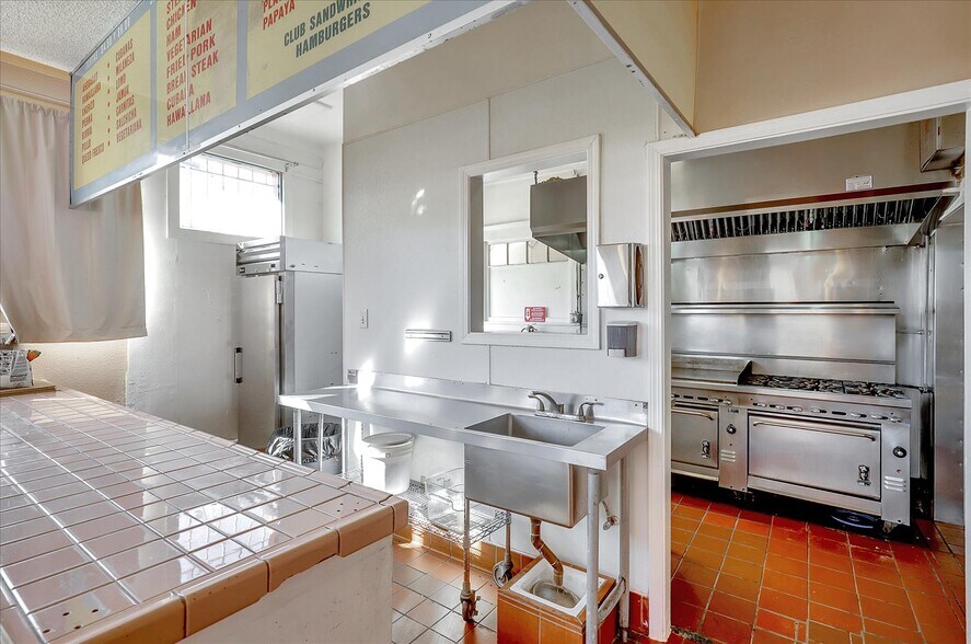 More Photos Of 1407 Miller Ave, Oakland Storefront Retail Residential For Sale