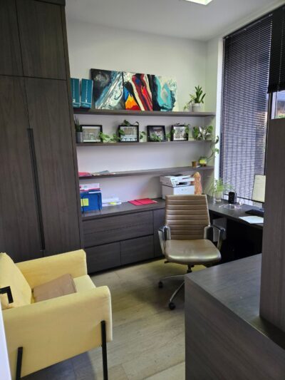 More Photos Of 1605 Sedlescomb Dr, Mississauga Manufacturing For Sale