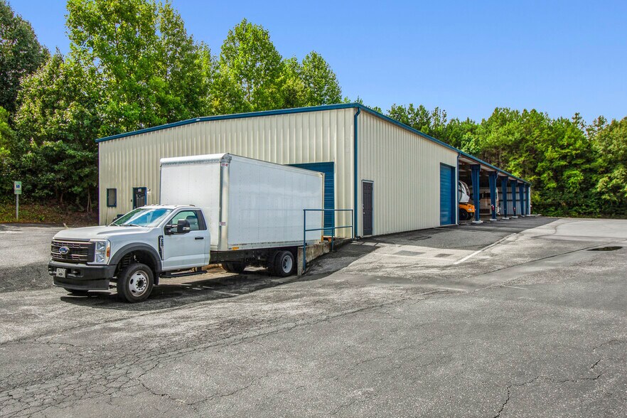More Photos Of 124 Patrick Rd, Gastonia Self Storage For Sale