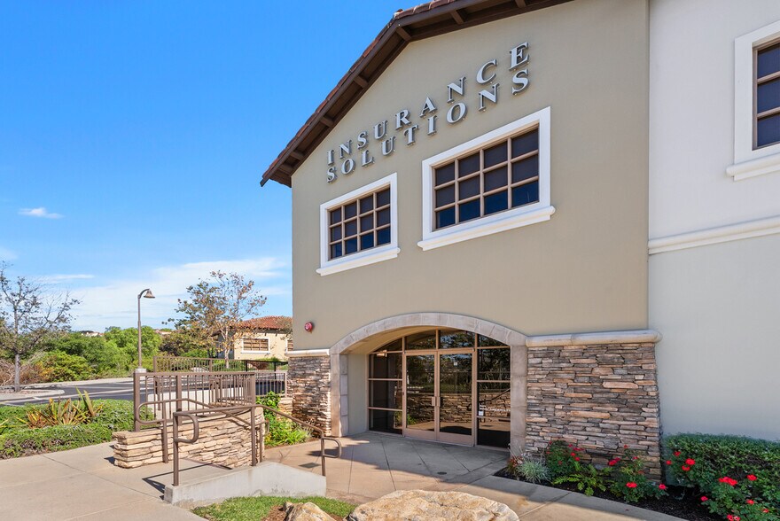 More Photos Of 33302 Valle Rd, San Juan Capistrano Office For Sale