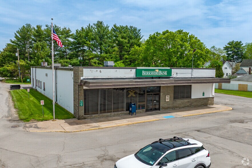 More Photos Of 26-40 Oriskany Blvd, Whitesboro Unknown For Lease