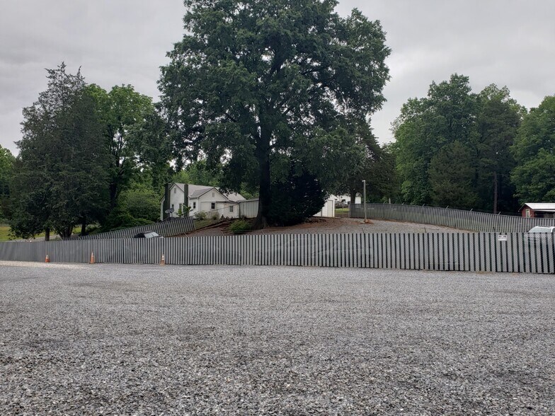 More Photos Of 4239 Kings Mountain Hwy, Bessemer City Warehouse For Sale