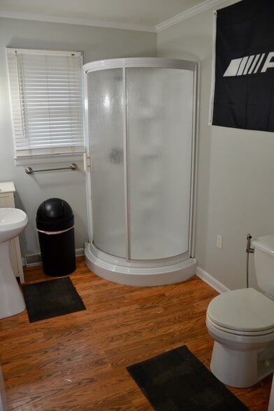 More Photos Of 4615 Ewell Rd, Fredericksburg Office For Sale
