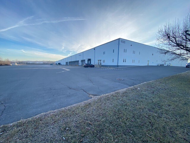 More Photos Of 4500 Early Rd, Harrisonburg Distribution For Lease