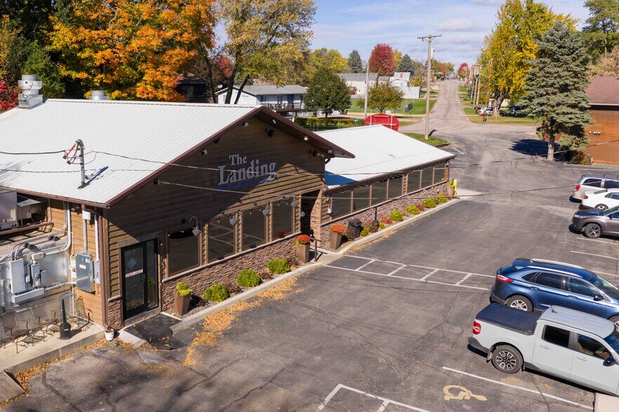 More Photos Of 805 Main St, Madison Lake Restaurant For Sale