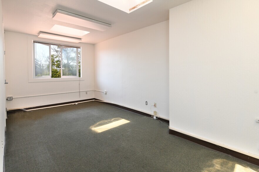 More Photos Of 2320 Channing Way, Berkeley Office For Sale