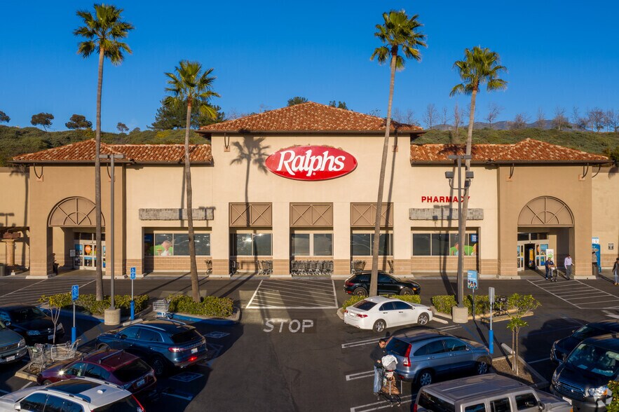 More Photos Of 26731-26771 Portola Pky, Foothill Ranch Unknown For Lease