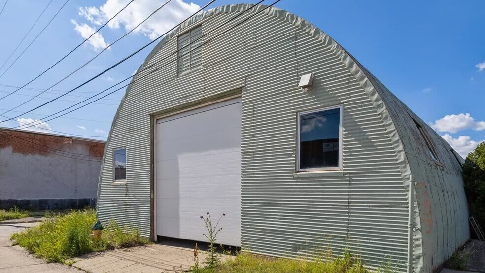 Primary Photo Of 635 New York Ave, Des Moines Industrial For Lease